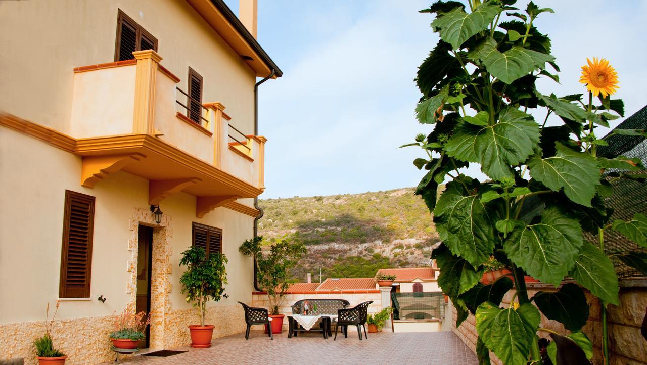 Casa Vacanze Sandalia Боса Экстерьер фото